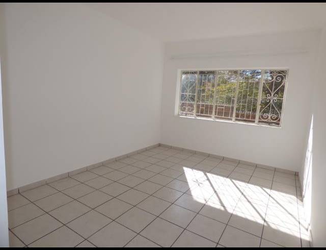1 BEDROOM PROPERTY TO RENT IN ROSETTENVILLE